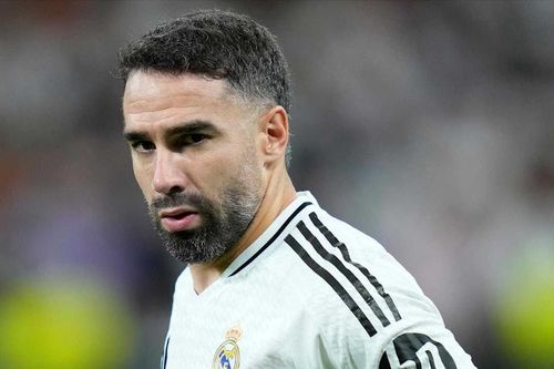 Real Madrid chốt Michael Kayode thay Carvajal: Vũ khí ném biên 40m tại Ngoại hạng Anh