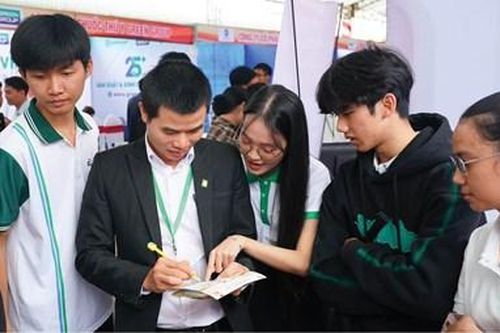 Kết nối doanh nghiệp, mở hướng việc làm cho sinh viên chăn nuôi - thú y