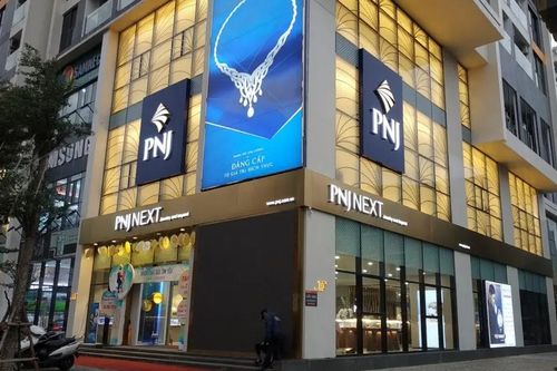 Hơn 1.000 hóa đơn không đúng thời điểm, PNJ bị phạt