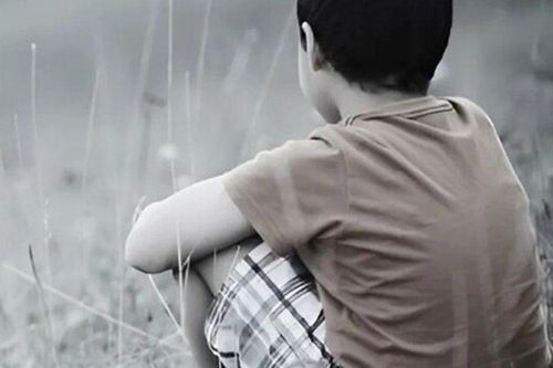 Cha ngủ quên bên vệ đường để lạc mất con trai 7 tuổi, 21 năm sau xảy ra chuyện không ngờ