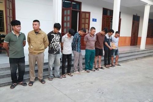 Bóc gỡ đường dây mua bán hơn 3 tấn thuốc pháo và tiền chất sản xuất thuốc pháo
