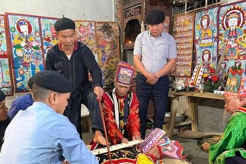 Dự Lễ Tủ Cải quan trọng nhất đời người Dao Quần Chẹt