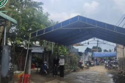 Tiếng khóc xé lòng của gia đình 4 nạn nhân tử vong thương tâm do sập bờ kè ở Đắk Lắk