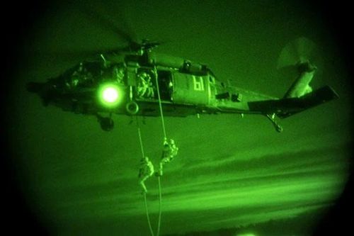 Bóng đêm ở Caracas và chiến dịch bí mật của Delta Force