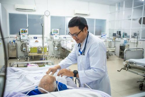 Gần 100 ca cấp cứu 'đổ' về cơ sở mới tại TP.HCM trong 2 ngày đầu năm