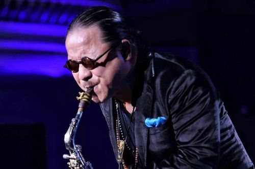 Saxophone Trần Mạnh Tuấn với đêm nhạc 'Gửi người em gái'