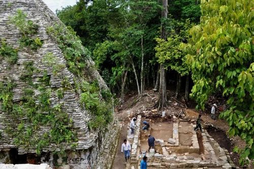 Tìm thấy thứ quái dị trong cung điện cổ của người Maya