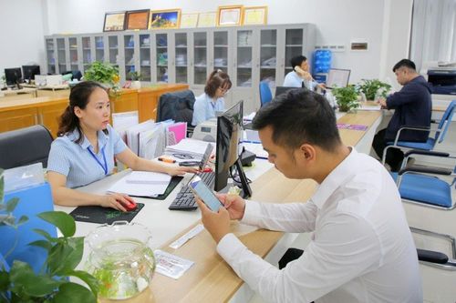 Điểm tựa vững chắc cho một nền hành chính phục vụ nhân dân