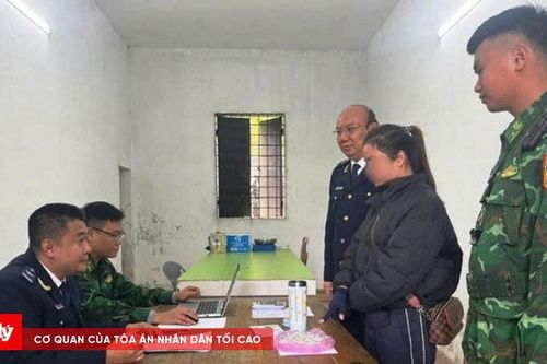 Phát hiện vụ vận chuyển trang sức nghi là bạc qua cửa khẩu Móng Cái