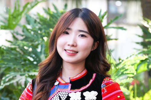 Nữ sinh xinh đẹp đỗ trường sư phạm top đầu với mong muốn 'làm mới' cách dạy học