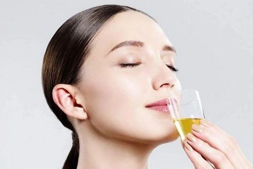 Phụ nữ có thực sự cần dùng sản phẩm bổ sung collagen?
