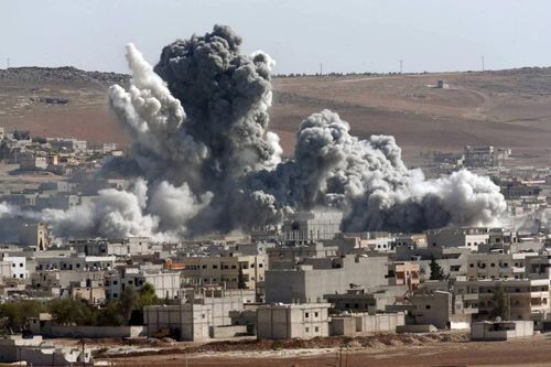 Anh và Pháp tiến hành không kích kho vũ khí của tổ chức Nhà nước Hồi giáo tại Syria