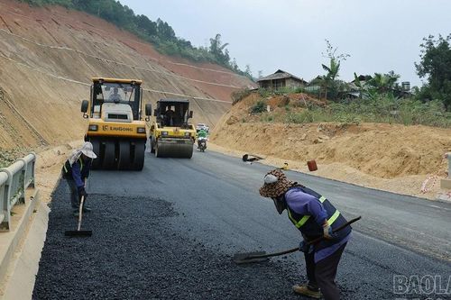 Dự án nâng cấp Quốc lộ 279 sẽ thông xe kỹ thuật toàn tuyến trước tết Nguyên đán
