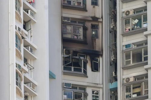 Lại cháy chung cư ở Hong Kong, nhiều người thương vong