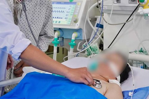 Người đàn ông đang khỏe mạnh bỗng đột quỵ vì liên tục uống 1 loại nước vạn người mê
