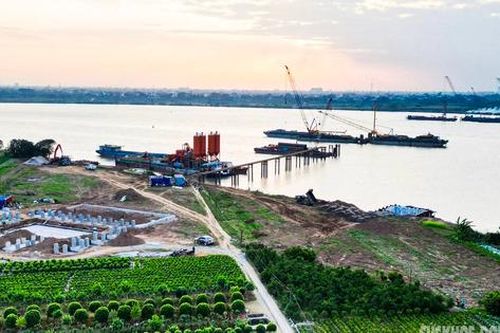 Ngắm đại công trường cầu Ngọc Hồi 11.844 tỷ đồng bắc qua sông Hồng