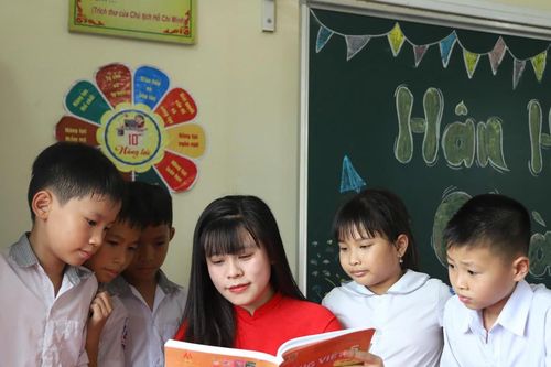 Giáo viên công lập lần đầu được thưởng cuối năm theo kết quả công tác