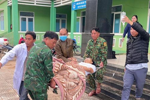 Kịp thời cứu người dân nguy kịch ở vùng núi Đà Nẵng