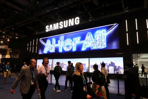 Samsung tăng tốc trên đường đua AI