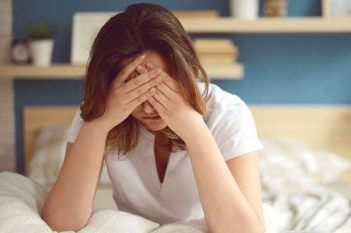 Dấu hiệu tiền mãn kinh mà phụ nữ cần lưu ý