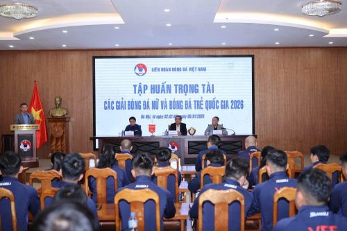 Bế mạc khóa tập huấn trọng tài các giải bóng đá nữ và bóng đá trẻ quốc gia 2026