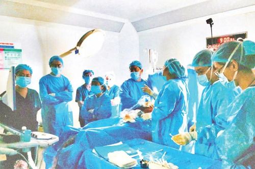 Thành phố Hồ Chí Minh làm chủ kỹ thuật can thiệp tim bào thai