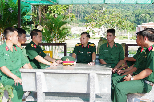 Giữ gìn, phát huy phẩm chất Bộ đội Cụ Hồ khi xuất ngũ