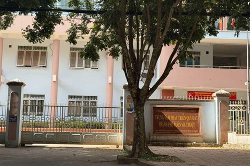 Chi nhánh trung tâm phát triển quỹ đất lấy 10,2 tỷ đồng tiền giải phóng mặt bằng chi lương, thưởng