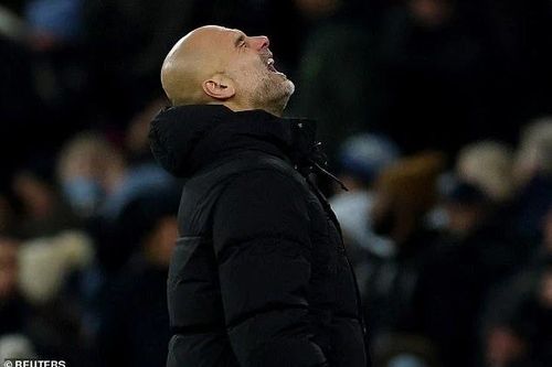 'Người cũ' giáng đòn đau vào tham vọng vô địch của Man City