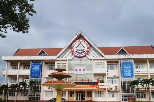 Sáp nhập Trường Cao đẳng nghề Phú Yên vào Trường Cao đẳng Đắk Lắk