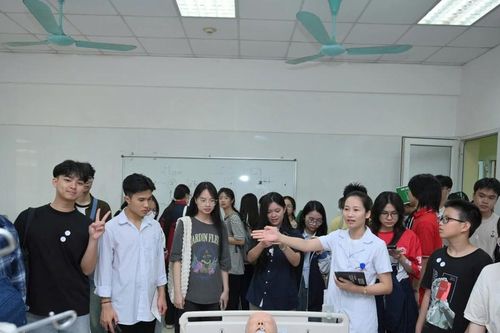 Tuyển sinh đại học năm 2026: Nở rộ mở ngành mới về công nghệ