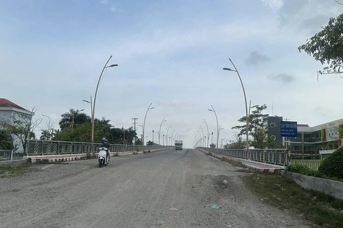 Dự án đường 'đắp chiếu' 6 năm, chủ đầu tư phải kiện đòi lại 35 tỷ đồng tạm ứng cho nhà thầu