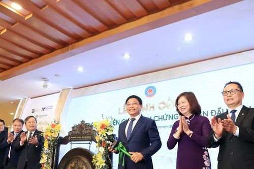 Thanh kiểm tra, xử lý nghiêm các hành vi thao túng chứng khoán