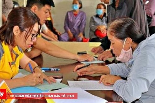 Hà Nội hướng dẫn tặng quà Tết 300.000 đồng cho người hưởng lương hưu