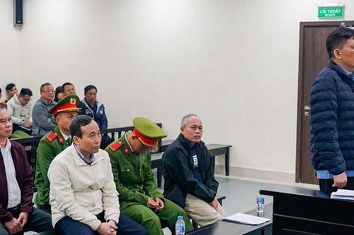 Hơn chục tỷ đồng tiền 'lót tay' thông thầu khiến 2 cựu Giám đốc Ban QLDA vướng vòng lao lý