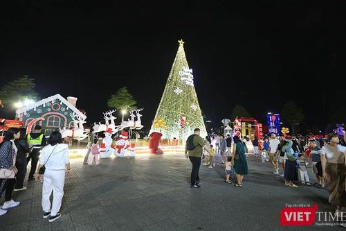 Đà Nẵng đón hơn 900 chuyến bay trong 4 ngày nghỉ Tết Dương lịch