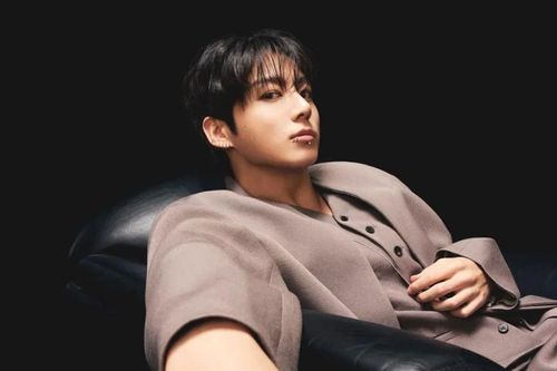 Jungkook (BTS) chia sẻ về góc khuất phía sau sân khấu