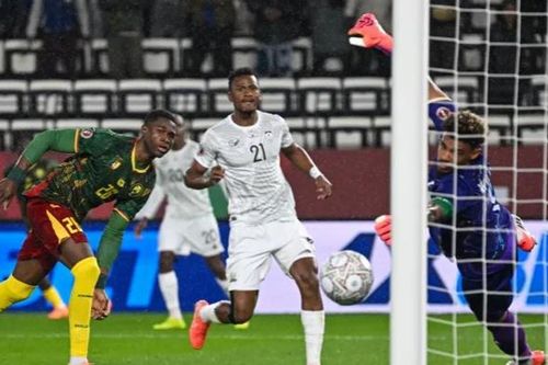 Cameroon đánh bại Nam Phi 2-1: Tấm vé tứ kết xứng đáng cho Những chú sư tử bất khuất