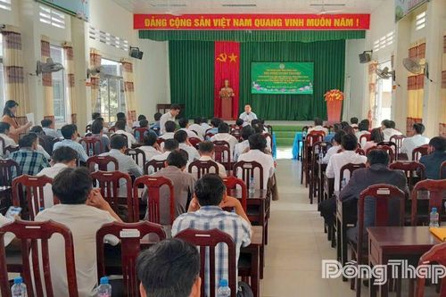 Tuyên truyền Nghị quyết Đại hội Hội Nông dân tỉnh Đồng Tháp cho cán bộ Hội cấp xã