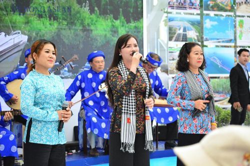 Khách du lịch đến Cà Mau tăng hơn 11%, lên 8,1 triệu lượt năm 2025