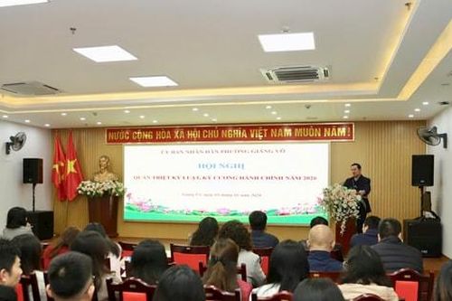 Phường Giảng Võ: Tăng cường kỷ luật, kỷ cương phục vụ nhân dân