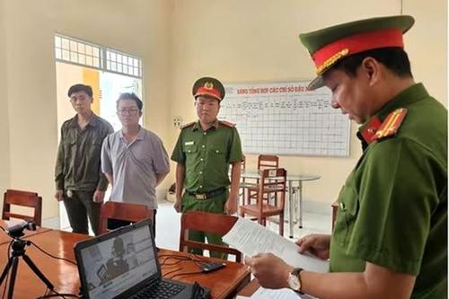 Tạm giam Phạm Duy Tân do hành vi dâm ô 4 bé gái