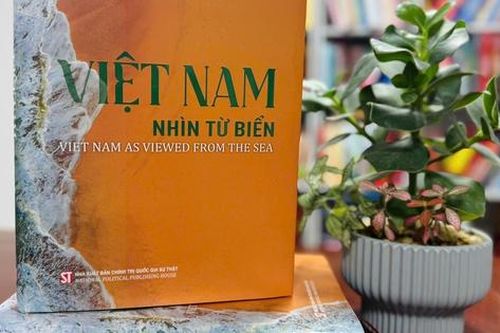 'Việt Nam - Nhìn từ biển': Hành trình khám phá vẻ đẹp bất tận của biển đảo Việt Nam