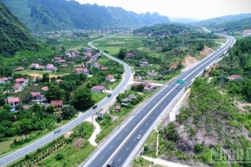 Những mô hình gợi mở lời giải cho 'bài toán' hạ tầng trong dài hạn