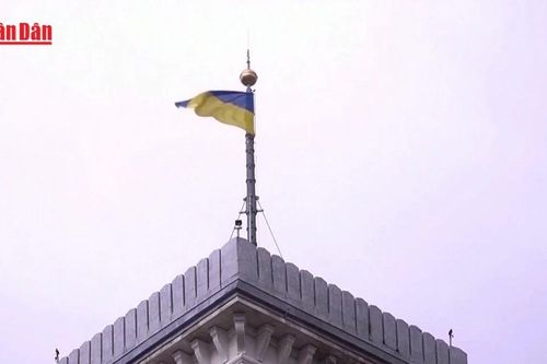 Ukraine cáo buộc Nga không kích mục tiêu Mỹ tại Dnipro