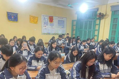 Tuyên truyền ý nghĩa 80 năm Ngày Tổng tuyển cử đầu tiên trong trường học