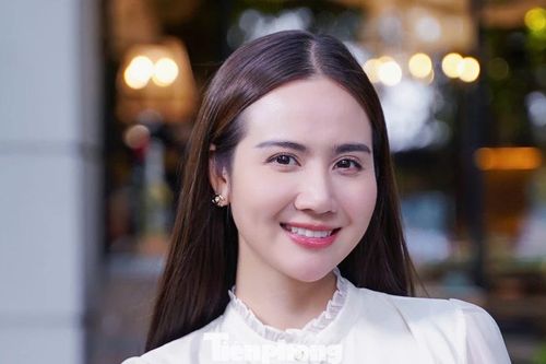Huyền Lizzie: 'Tôi độc thân'