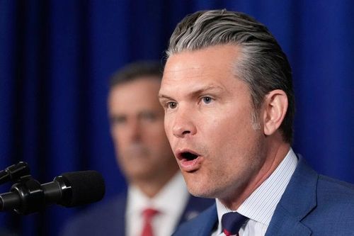 Bộ trưởng Chiến tranh Pete Hegseth: Mỹ đang tái lập thống trị quân sự tuyệt đối