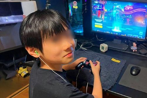 Game thủ 12 tuổi định nghỉ học để theo đuổi thể thao điện tử, gia đình ủng hộ
