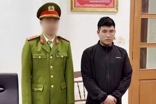 Vụ nam thanh niên dùng vật nhọn tấn công tài xế đang lái xe: Khởi tố, bắt tạm giam 'Tý hai lầu'